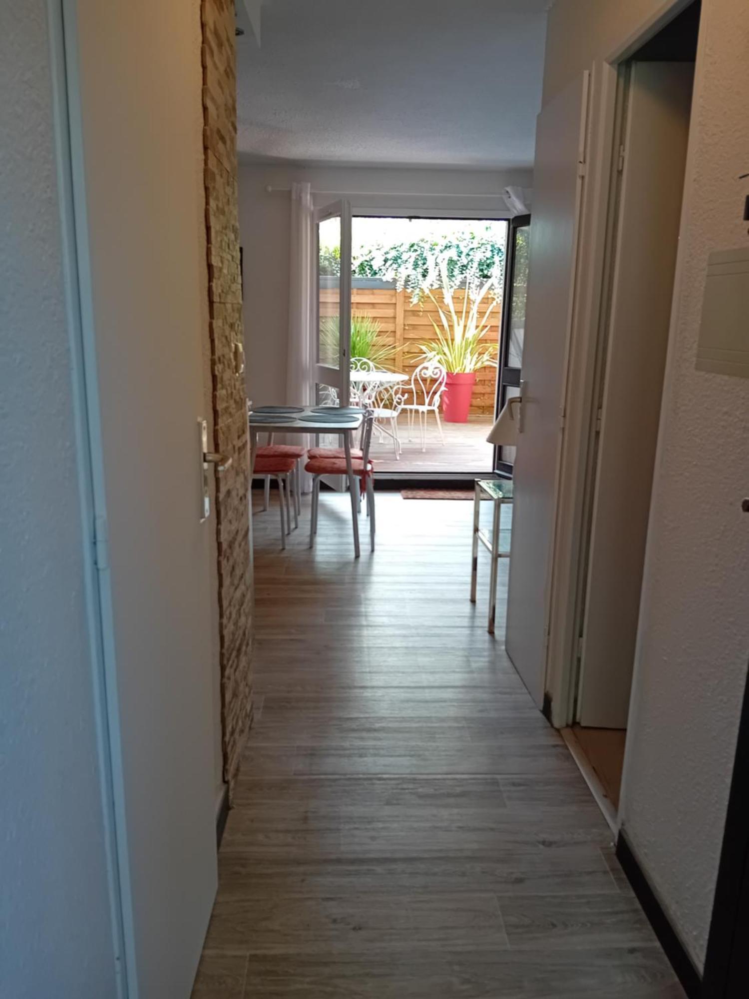 Cabourg Agreable T2 Residence Calme - Terrasse 20M2 - Animaux Bienvenus Bagian luar foto